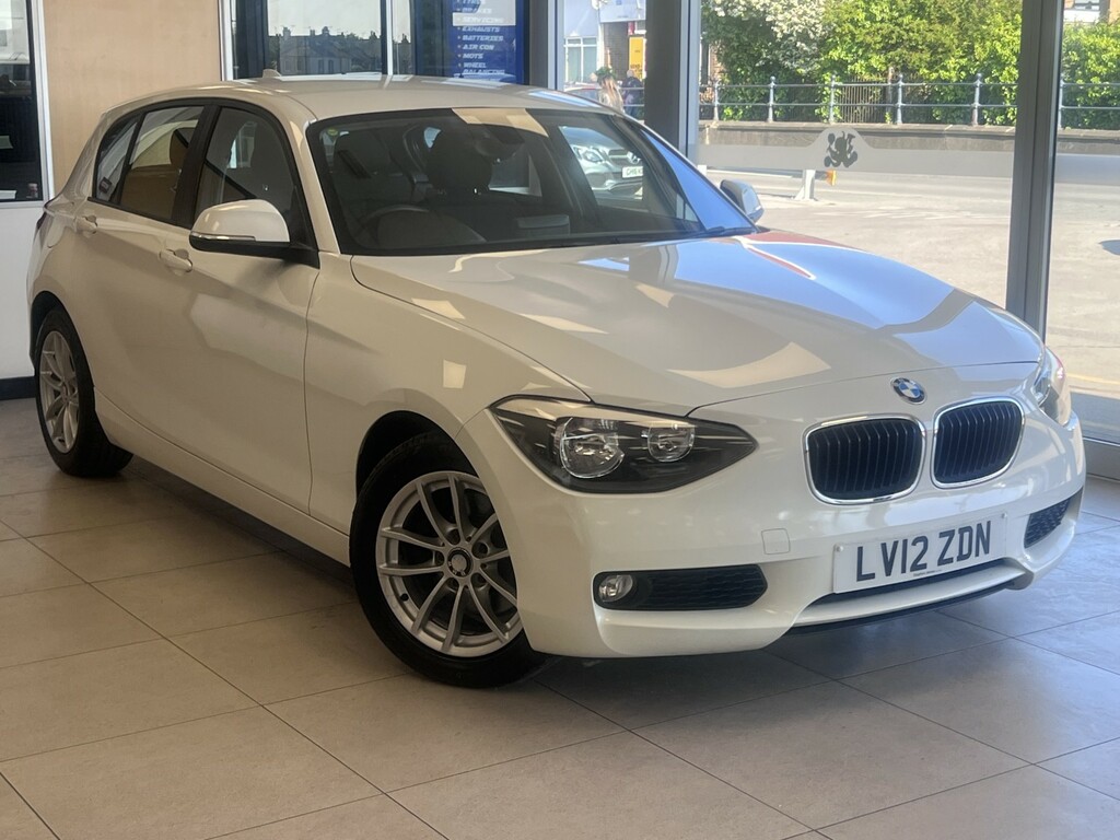 BMW 1 Series Hatchback 1.6 118I Se 5-Door 201212 White