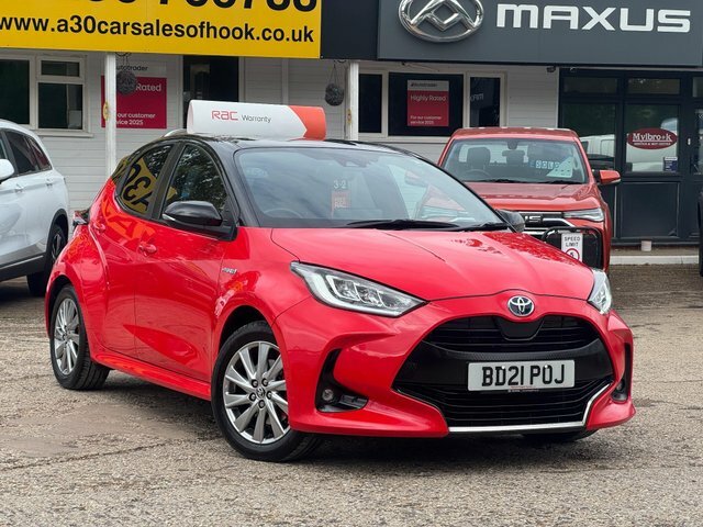Toyota Yaris Vvt-h Launch Edition E-cvt BD21POJ Orange #2