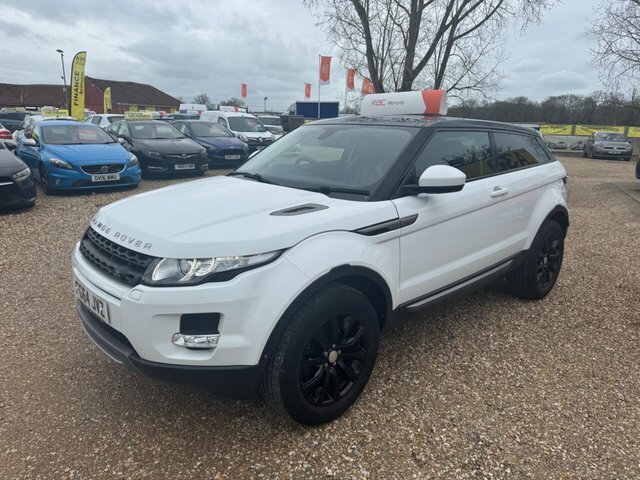 Land Rover Range Rover Evoque Sd4 Pure Tech 4Wd FG64JVZ White #2