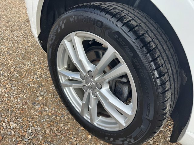 Audi Q3 Tdi S Line S MH15MZO White #5