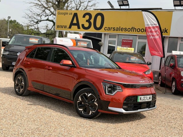 Kia e-Niro 4 Auto 5dr NJ23LMV Orange #4