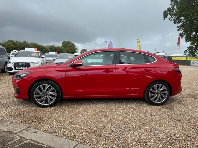 Hyundai I30 T-gdi Se Nav Fastback DE18ZGJ Red #4