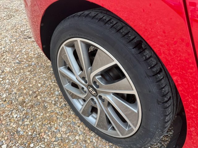 Hyundai I30 T-gdi Se Nav Fastback DE18ZGJ Red #6