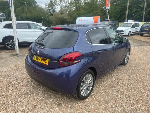 Peugeot 208 Puretech Allure Euro 6 FN67WMC Blue #6