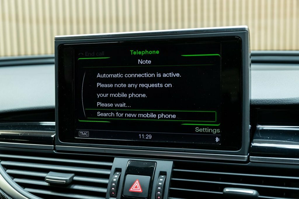 Audi RS6 Avant Estate Black #27