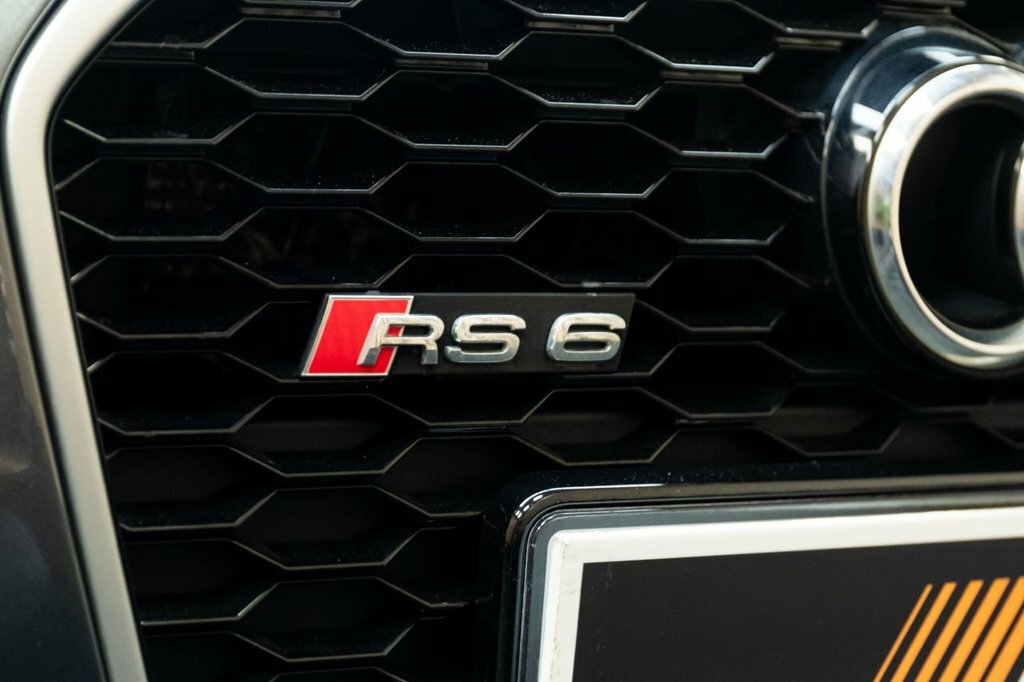 Audi RS6 Avant Estate Black #57
