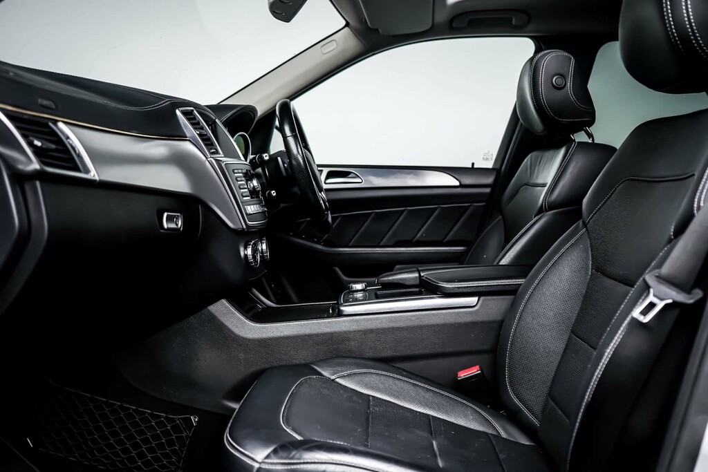 Mercedes-Benz GL Class #7