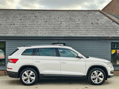 Skoda Kodiaq 2.0 Kodiaq Se WR17TZZ White #6