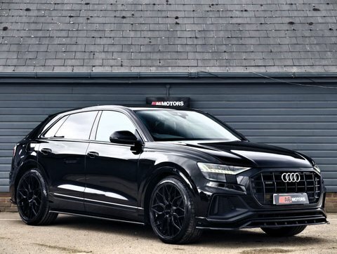 Audi Q8 3.0 Q8 S KW70FVD Black #2