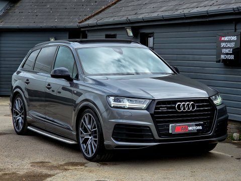 Audi Q7 3.0 Q7 Black NU18RTZ Grey #3