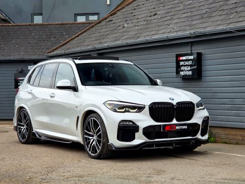 BMW X5 3.0 30D M FE69ZMV White #3