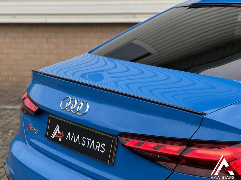 Audi RS5 Rs 5 Sportback Carbon Black 450 Ps Tiptronic Black #36