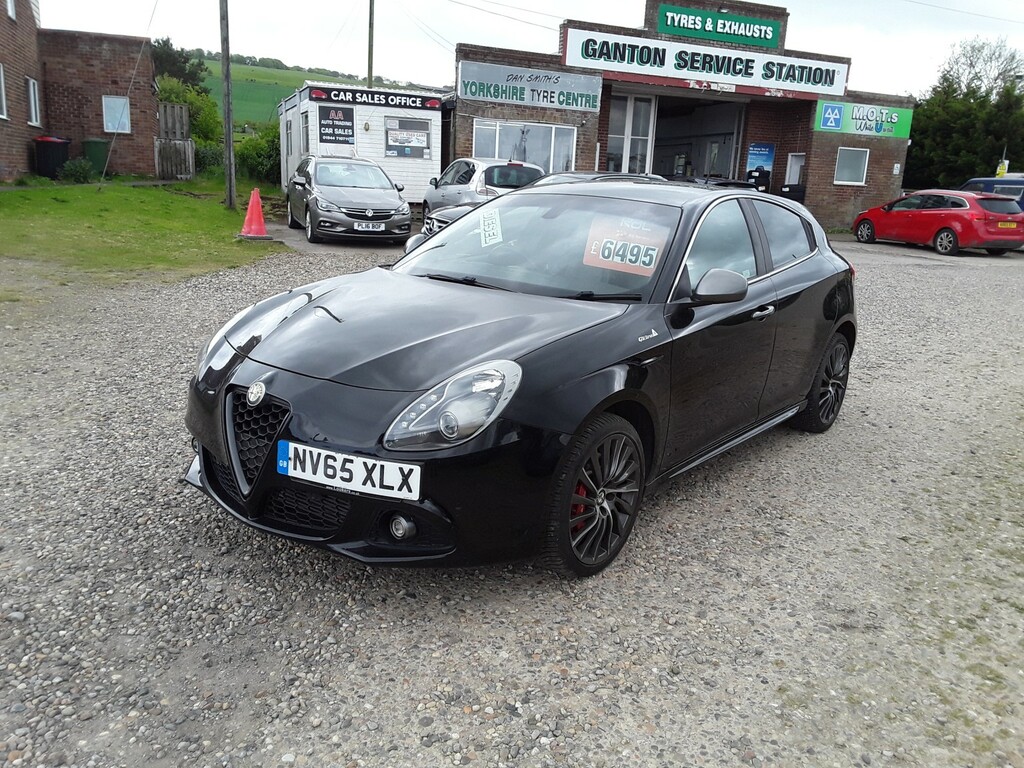 Alfa Romeo Giulietta Hatchback 2.0 Giulietta 2.0 Jtdm-2 150 Bhp Qv Line NV65XLX Black #3
