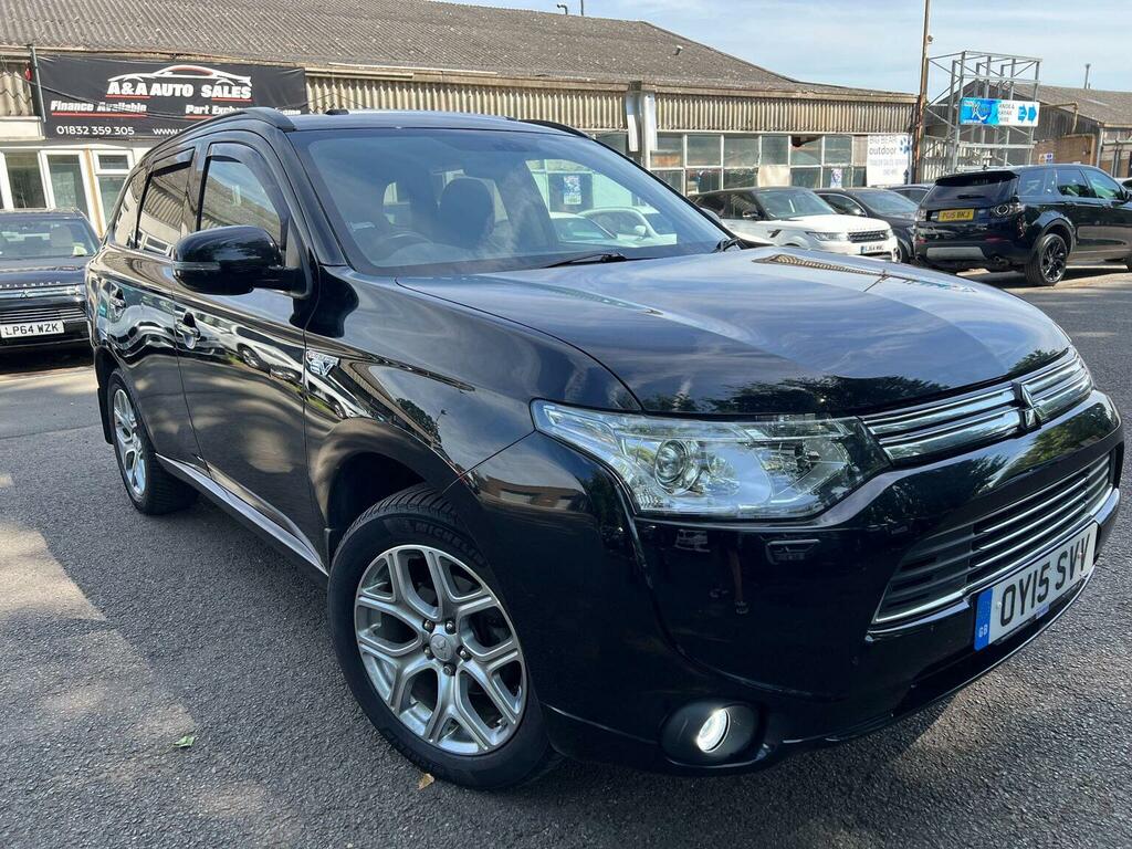 Mitsubishi Outlander Suv 2.0H 12Kwh Gx4h Cvt 4Wd Euro 5 Ss 2015 OY15SVV Black #3
