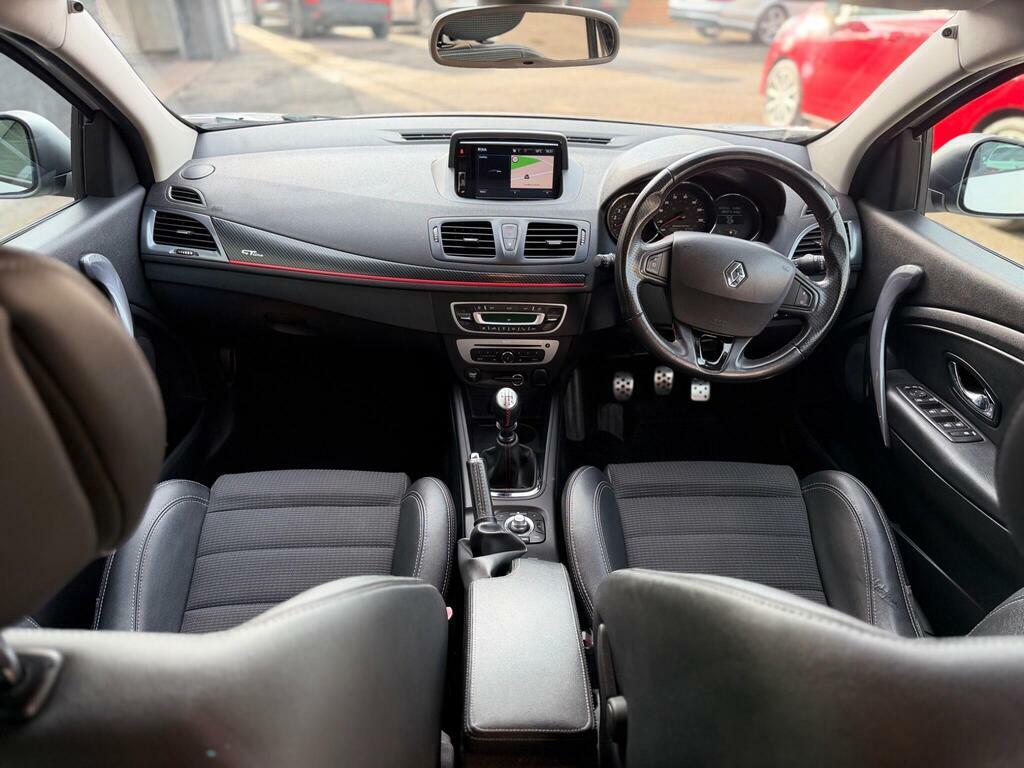 Renault Megane 1.6 Dci Energy Gt Line Tomtom Sport Tourer Euro 5 White #4