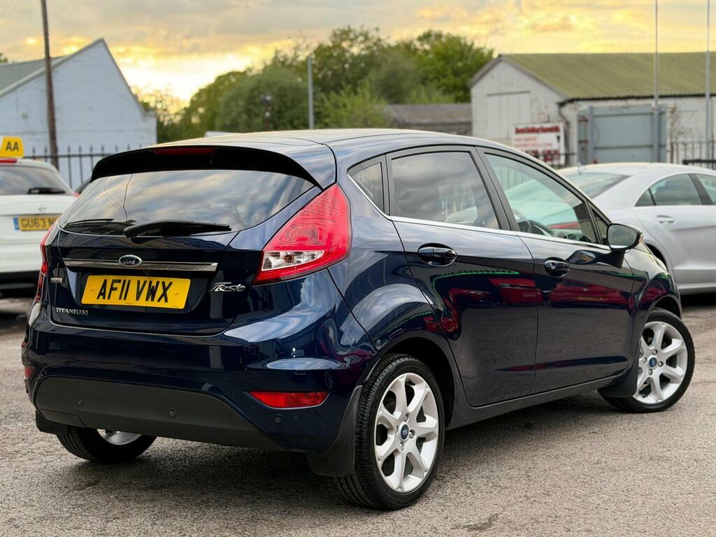Ford Fiesta 1.6 Tdci Dpf Titanium Blue #2