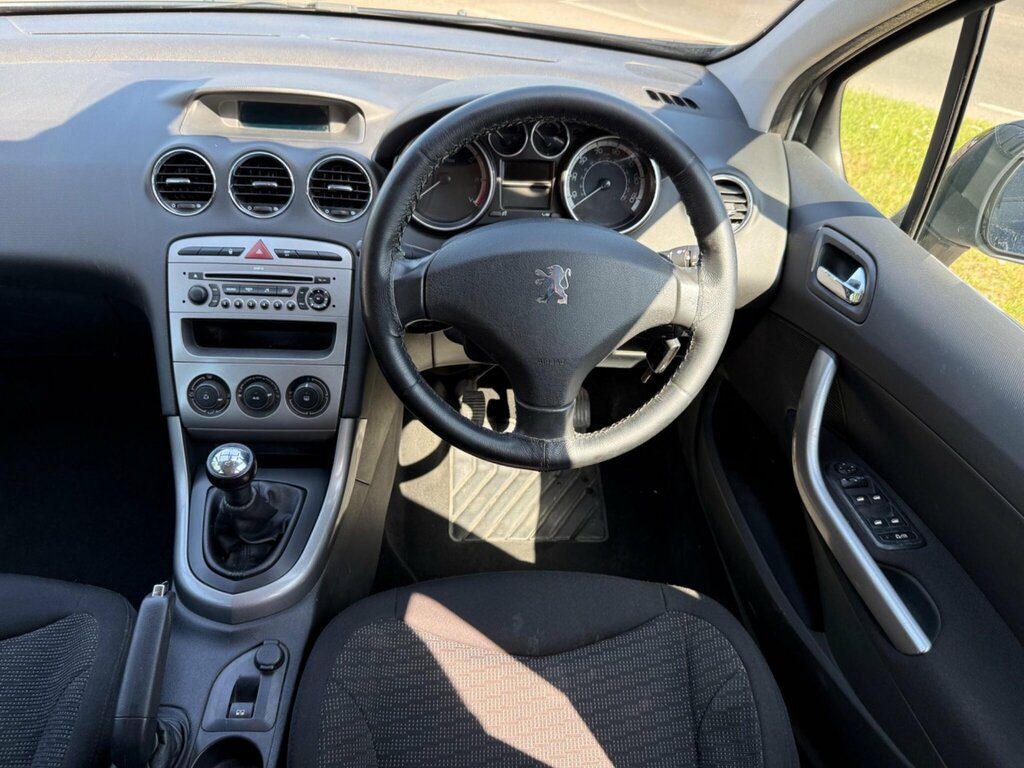 Peugeot 308 SW 1.6 Hdi Sr Silver #13