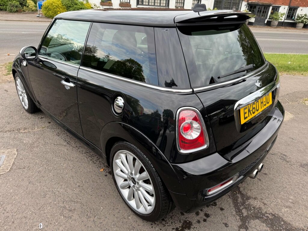 Mini Hatch 1.6 Cooper S Steptronic Euro 5 Black #6