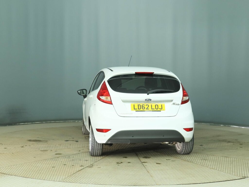 Ford Fiesta 1.4 Titanium LD62LOJ White #6