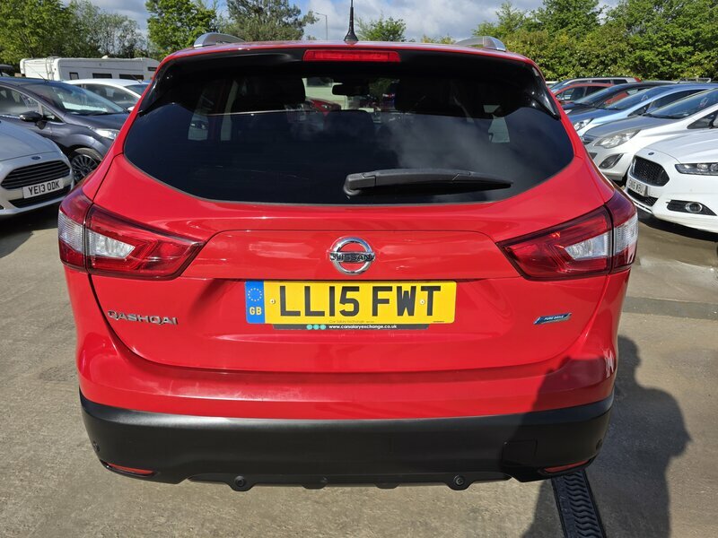 Nissan Qashqai 1.5-Qashqai-n-tec-dci-5dr LL15FWT Red #6