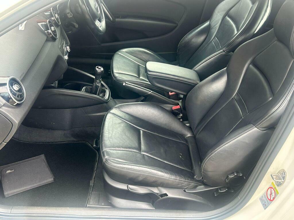 Audi A1 1.6 Tdi S Line Euro 5 S S DG61GOU White #5