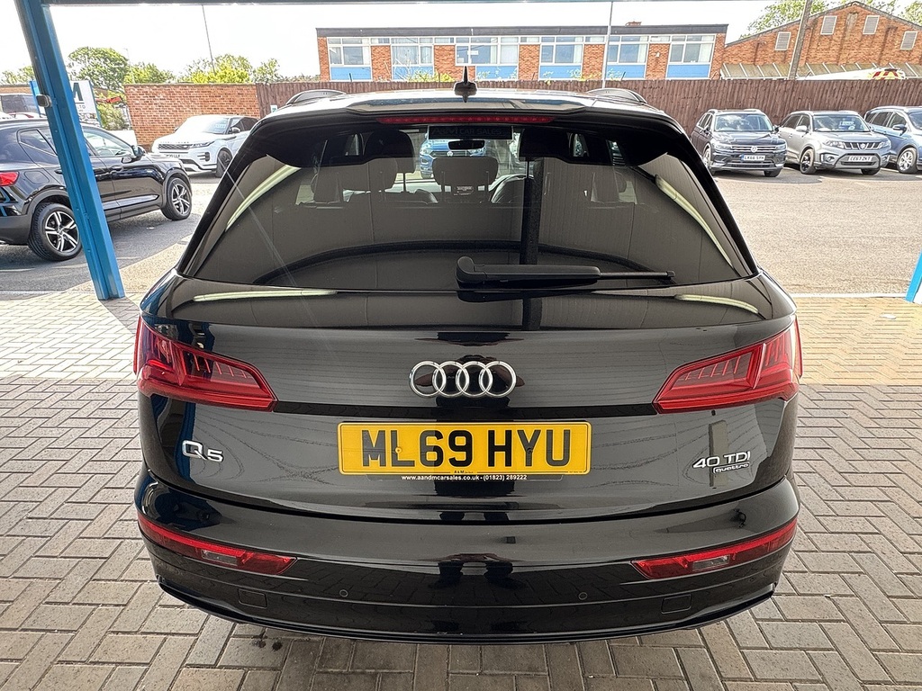 Audi Q5 Tdi Black Edition U15491441 Ulez ML69HYU Black #4