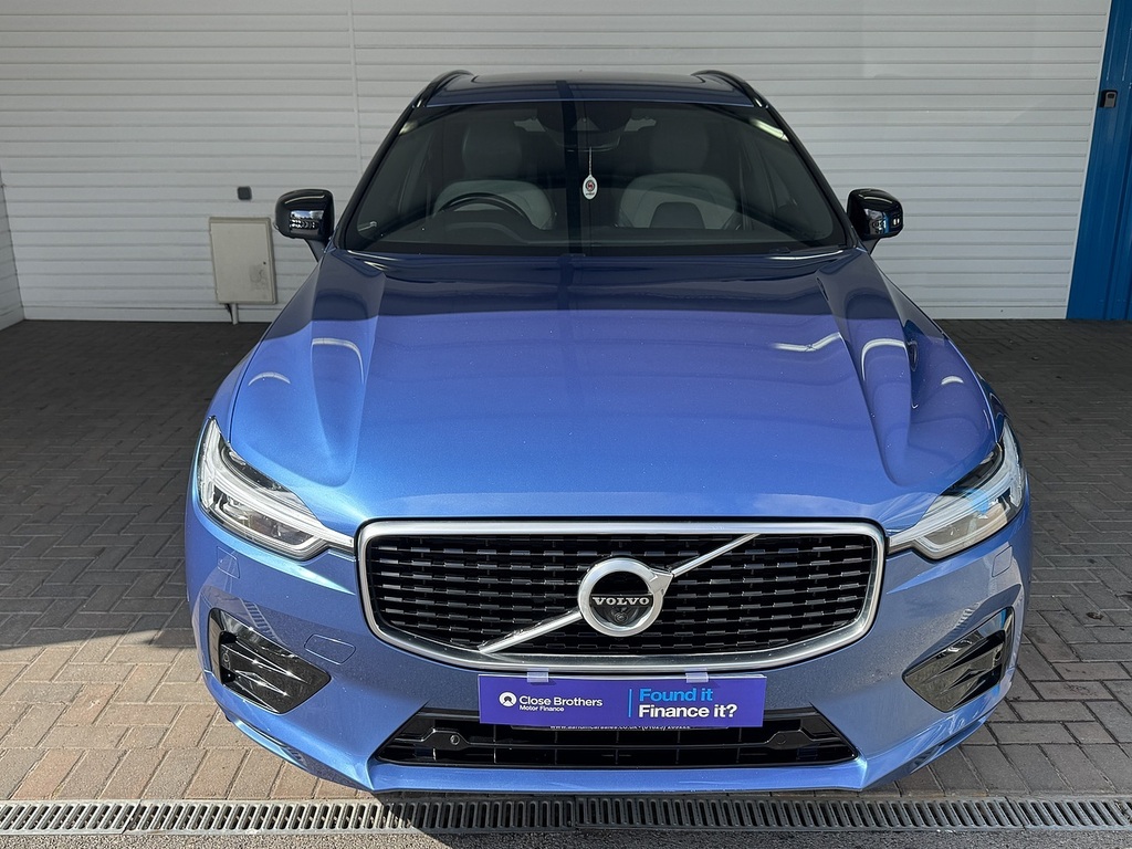 Volvo XC60 B4 Mhev R-design U15491467 Ulez SN69LOJ Blue #2