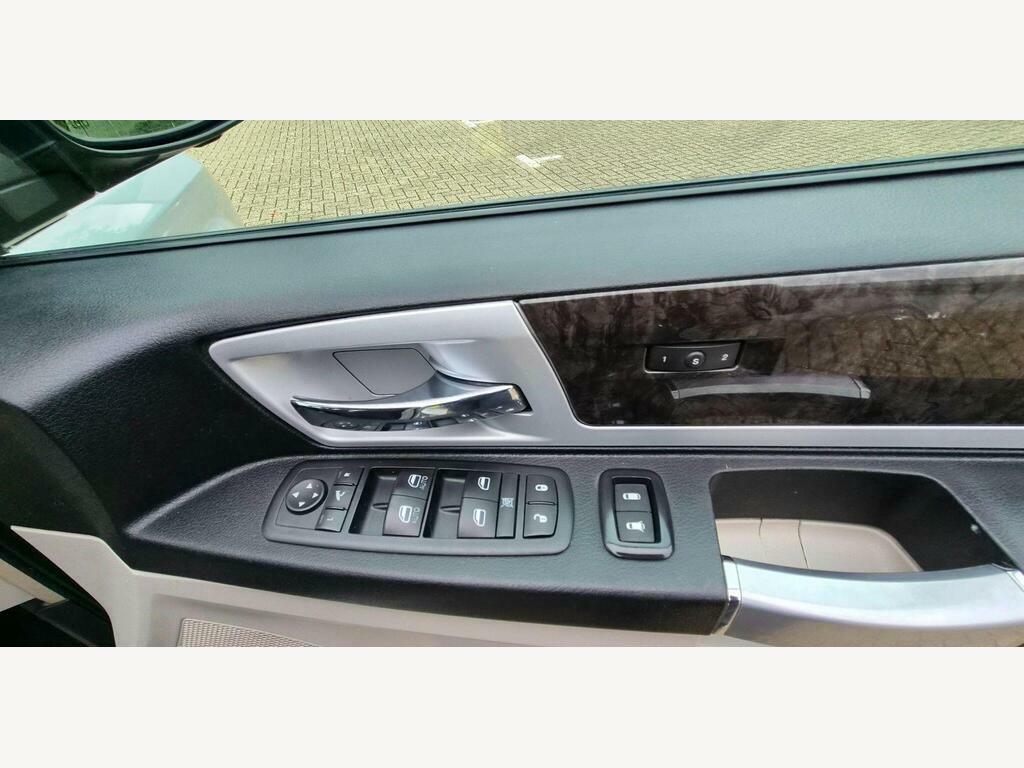 Chrysler Grand Voyager 2.8 Crd Limited Euro 4 Black #12