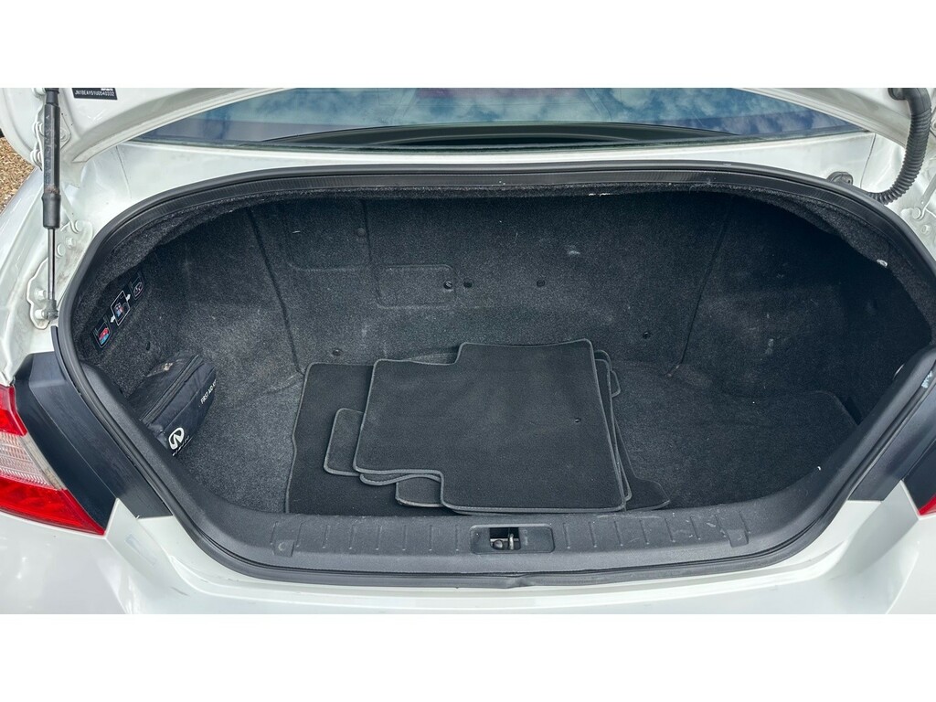 Infiniti M Gt Premium White #49