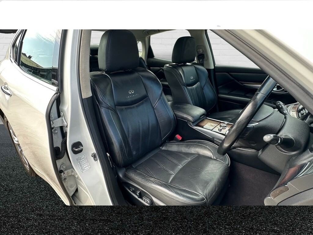 Infiniti M Gt Premium White #35
