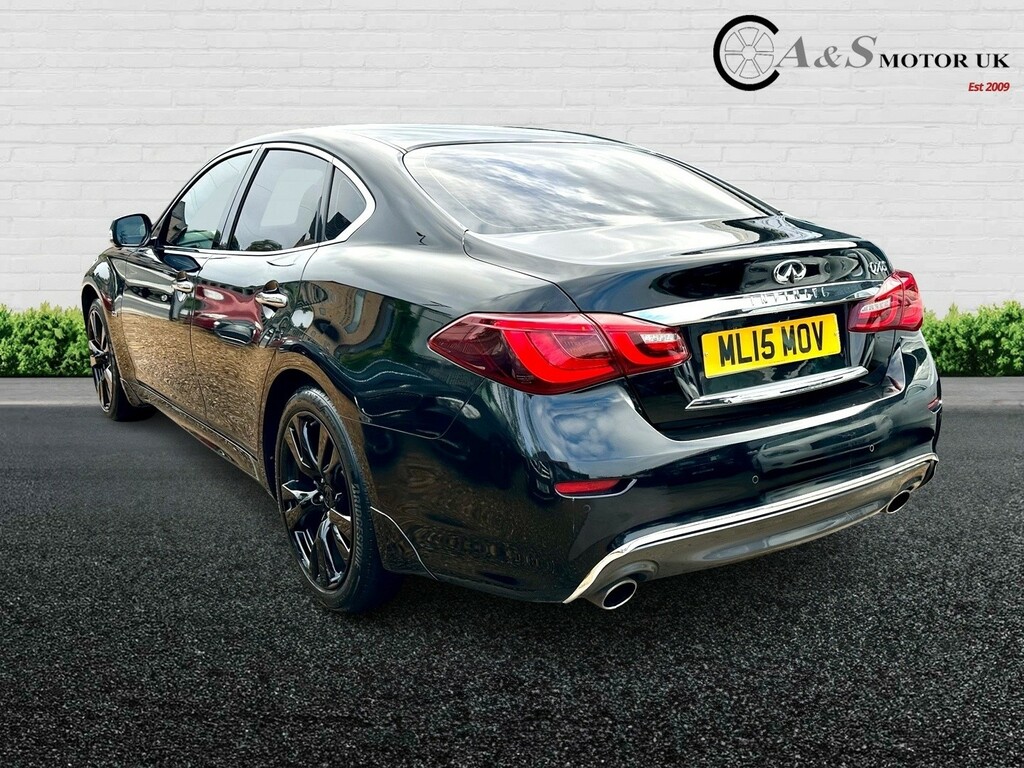 Infiniti Q70 Saloon 2.2 D Sport Tech 201515 Black #6