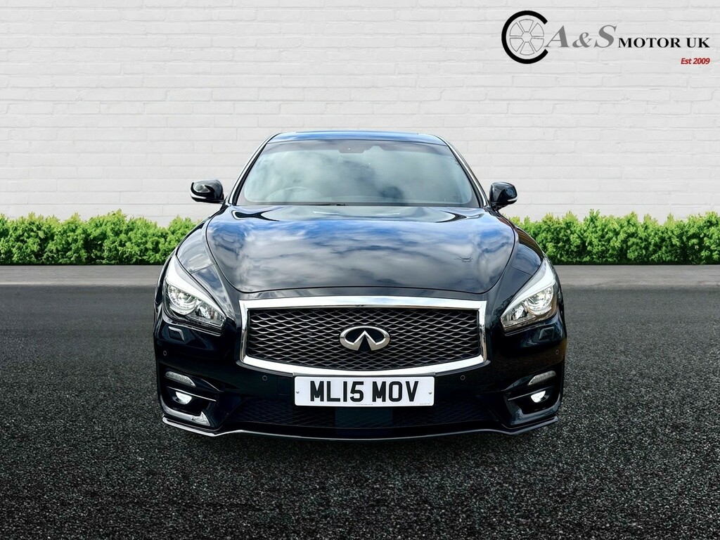 Infiniti Q70 Saloon 2.2 D Sport Tech 201515 Black #2