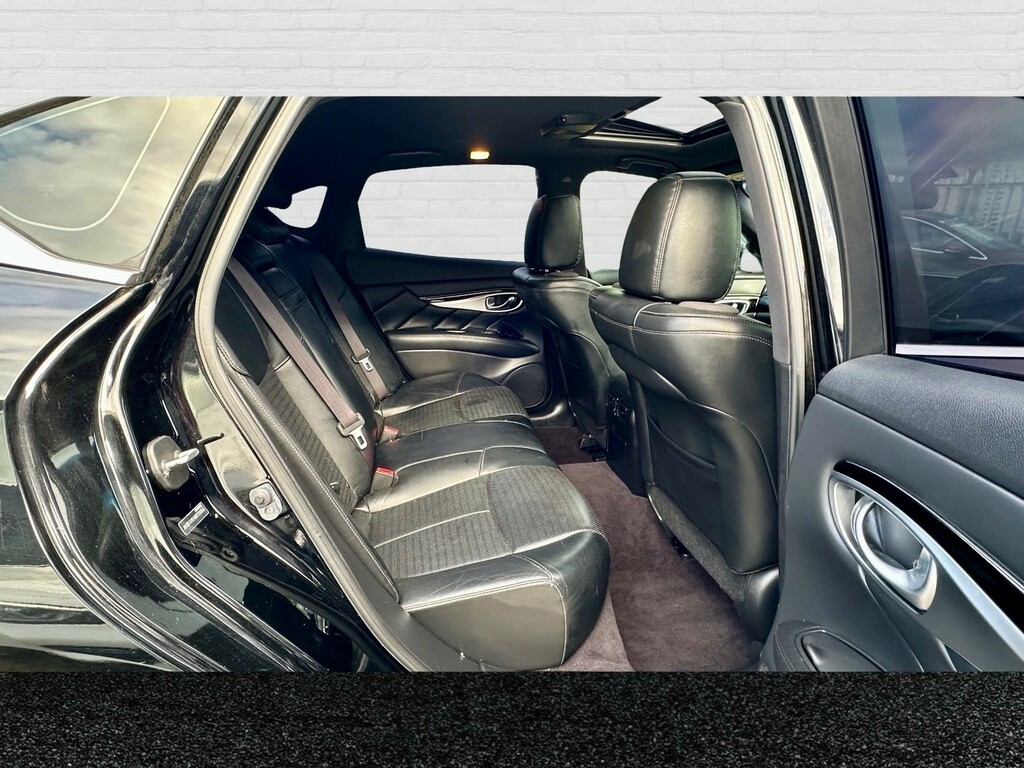 Infiniti Q70 Sport Tech D Grey #31