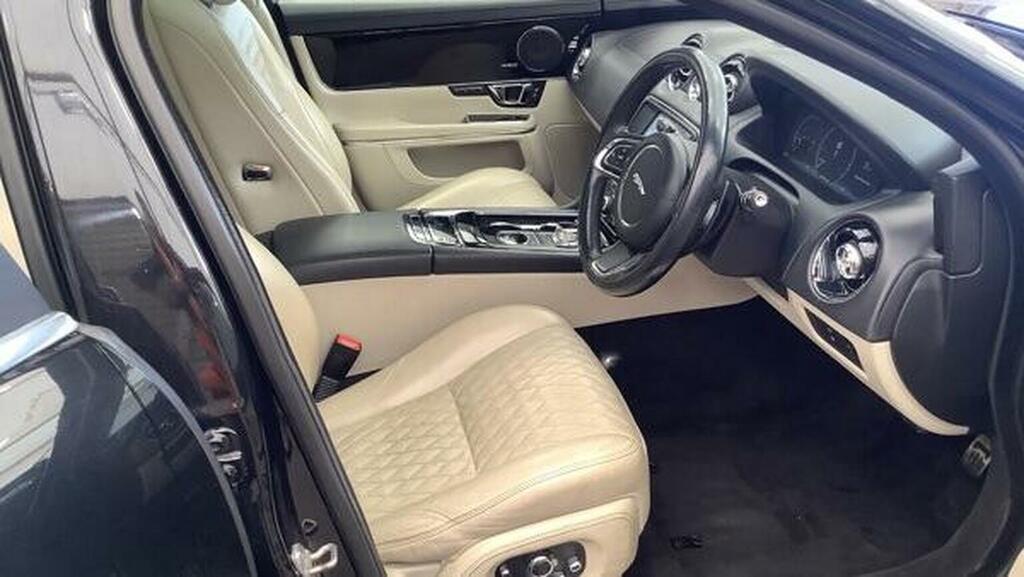 Jaguar XJ D V6 Luxury Red #10