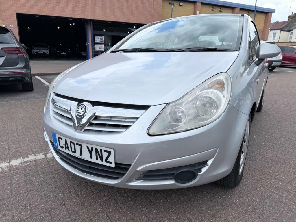 Vauxhall Corsa 1.4I 16V Club CA07YNZ Silver #3