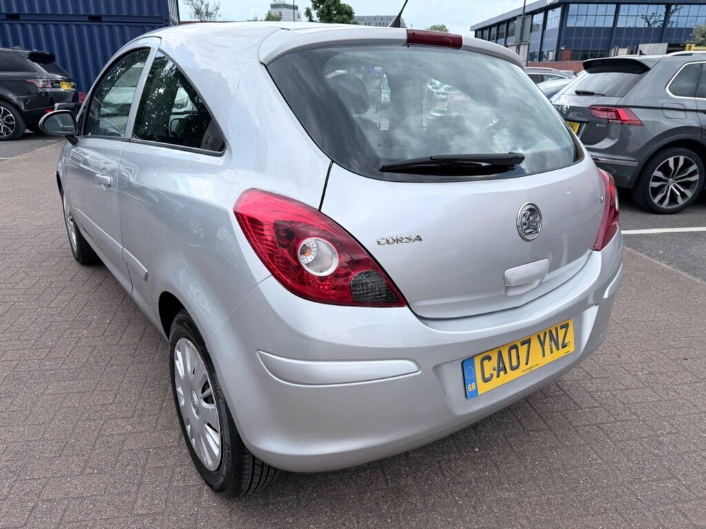 Vauxhall Corsa 1.4I 16V Club CA07YNZ Silver #4