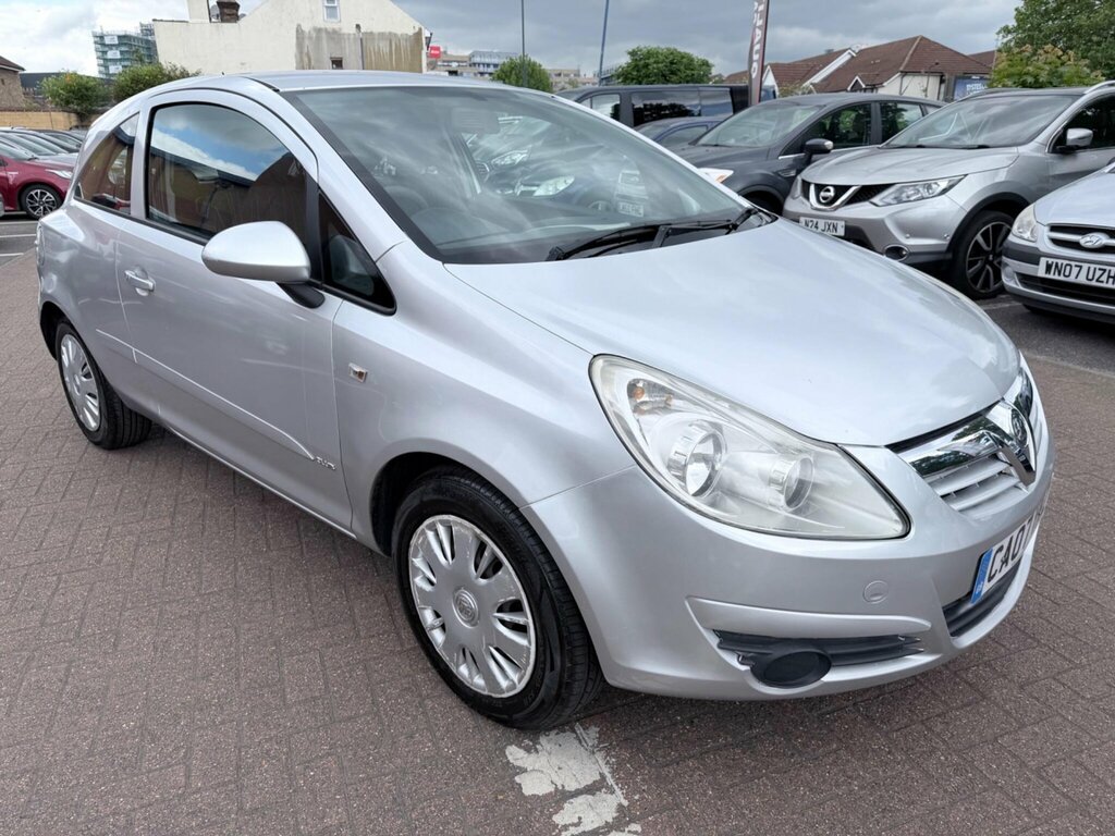 Vauxhall Corsa 1.4I 16V Club CA07YNZ Silver #6