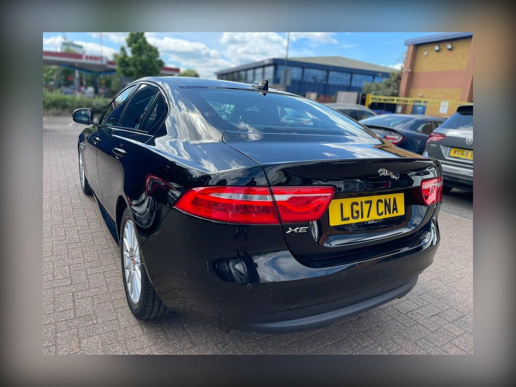 Jaguar XE 2.0D R-sport Euro 6 Ss LG17CNA Black #4