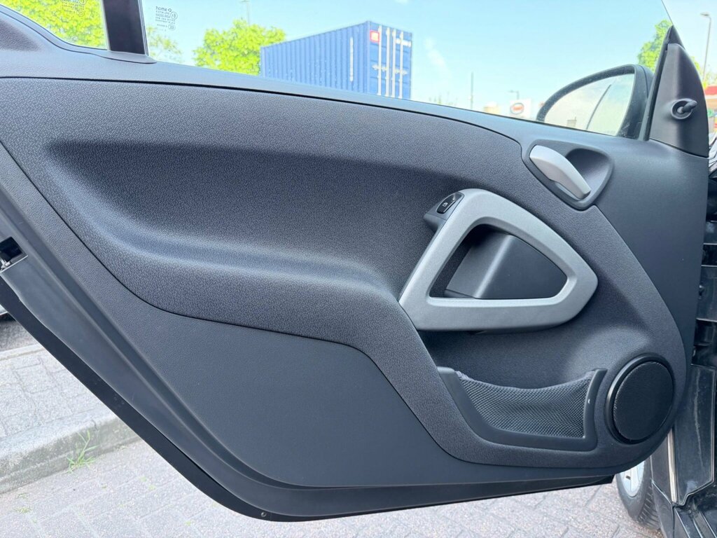 Smart Fortwo 0.8 Cdi Pulse 2011 Black #18