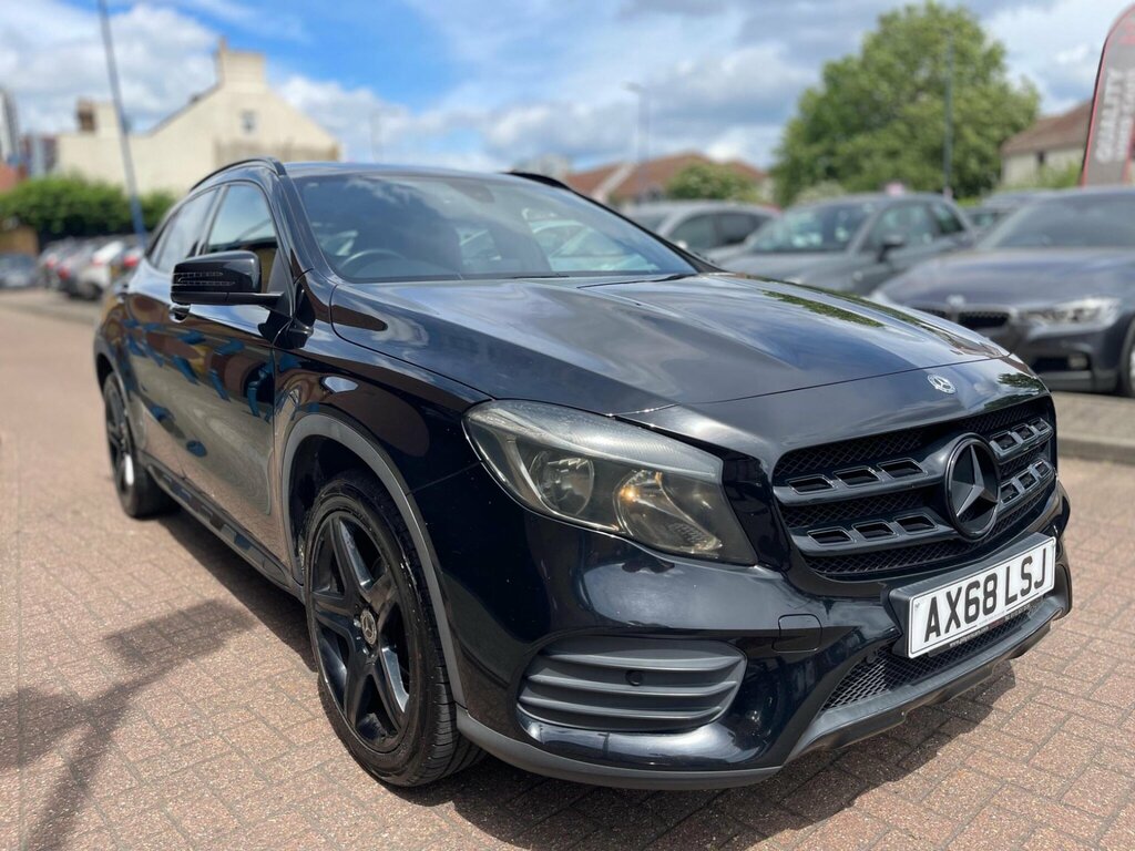 Mercedes-Benz GLA Class 1.6 Gla200 Amg Line 7G-dct Euro 6 Ss AX68LSJ Black #5