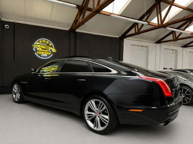 Jaguar XJ 3.0D V6 Saloon Euro Black #6