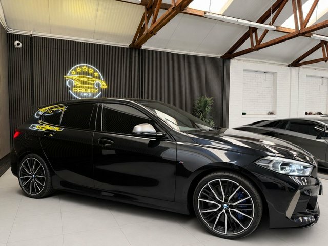 BMW 1 Series 2.0 M135i Hatchback Xdrive Euro 6 E17JFR Black #2