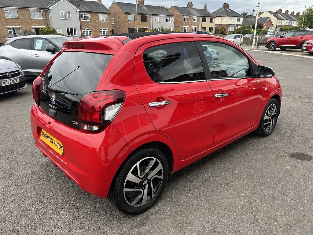 Peugeot 108 1.2 Puretech Allure Top Euro 6 KR66XJK Red #4