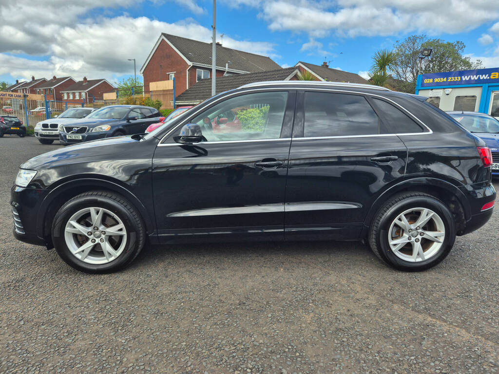 Audi Q3 1.4T Fsi Sport NRZ3498 Black #2