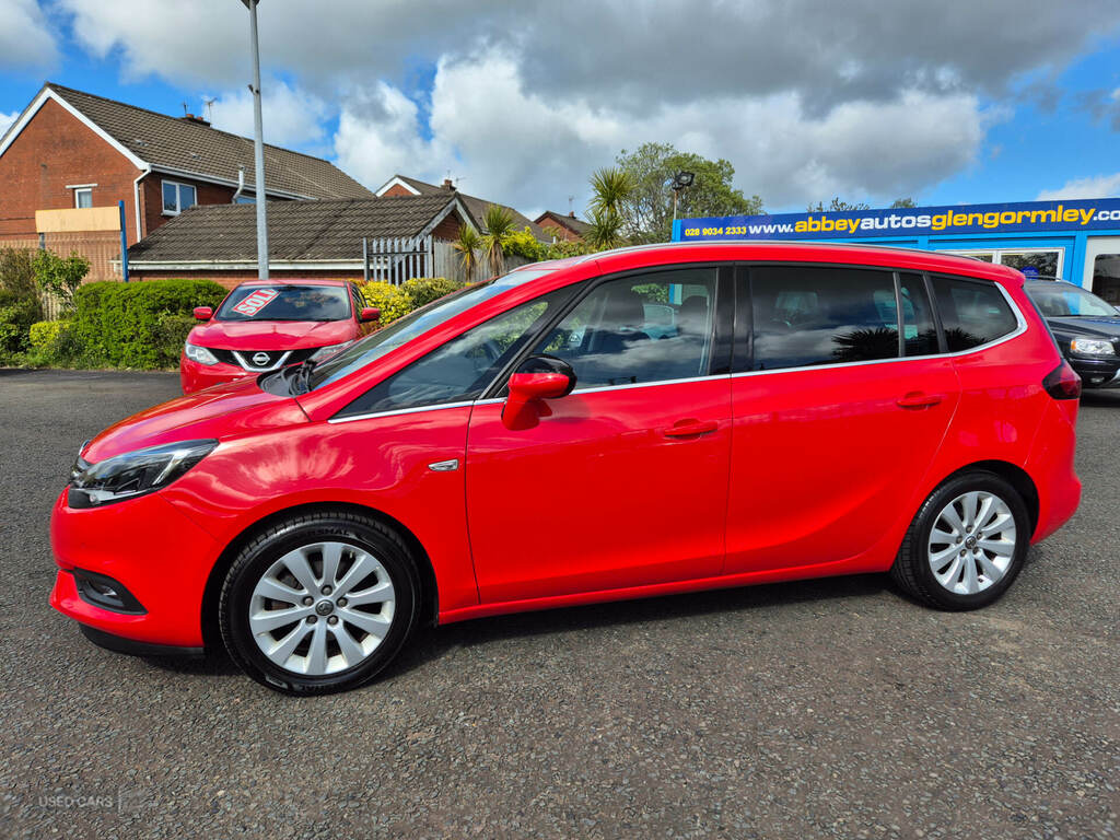 Vauxhall Zafira Tourer 1.4T Energy DJZ6111 Red #2