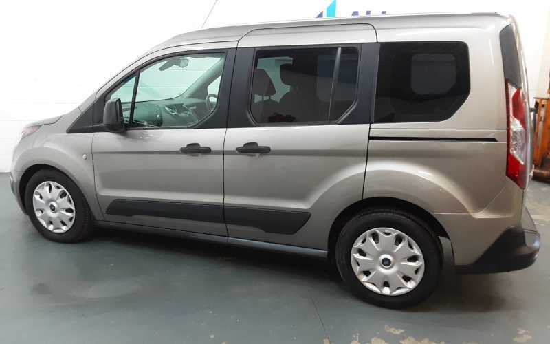 Ford Tourneo Connect 1.5 Tdci 100Ps Zetec Wav Wheelchair Access V Silver #3