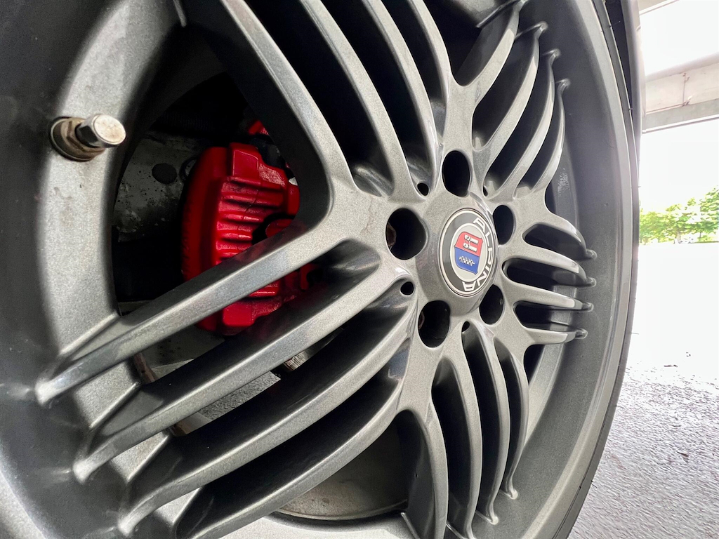 BMW Abs Grey #9