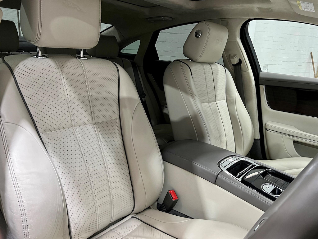 Jaguar XJ 3.0D V6 Portfolio Euro 5 Ss Grey #5
