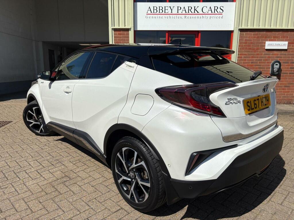 Toyota C-Hr Suv 1.8 Vvt-h Dynamic Cvt Euro 6 Ss 20176 SL67HZH White #5