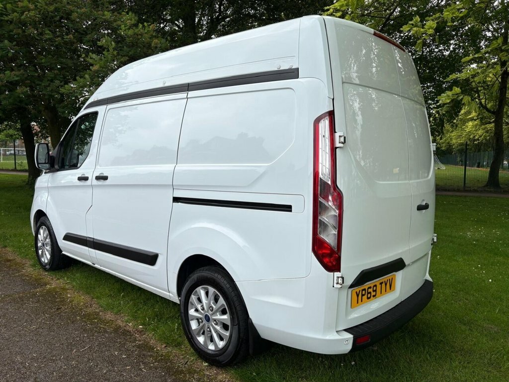 Ford Transit Custom 2L Trend YP69TYV White #6